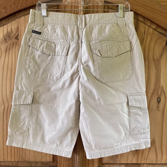 Men’s Columbia Omni-Shade tan khaki flat front cargo Bermuda shorts size 30 - Picture 3 of 6
